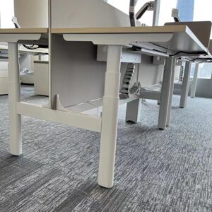 HEIGHT ADJUSTMENT TABLES - 2 PEOPLE - Image 8